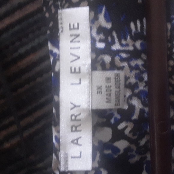 Nwot Larry Levine Blouse Hardware Roll Tab Sz 3X - Picture 8 of 9